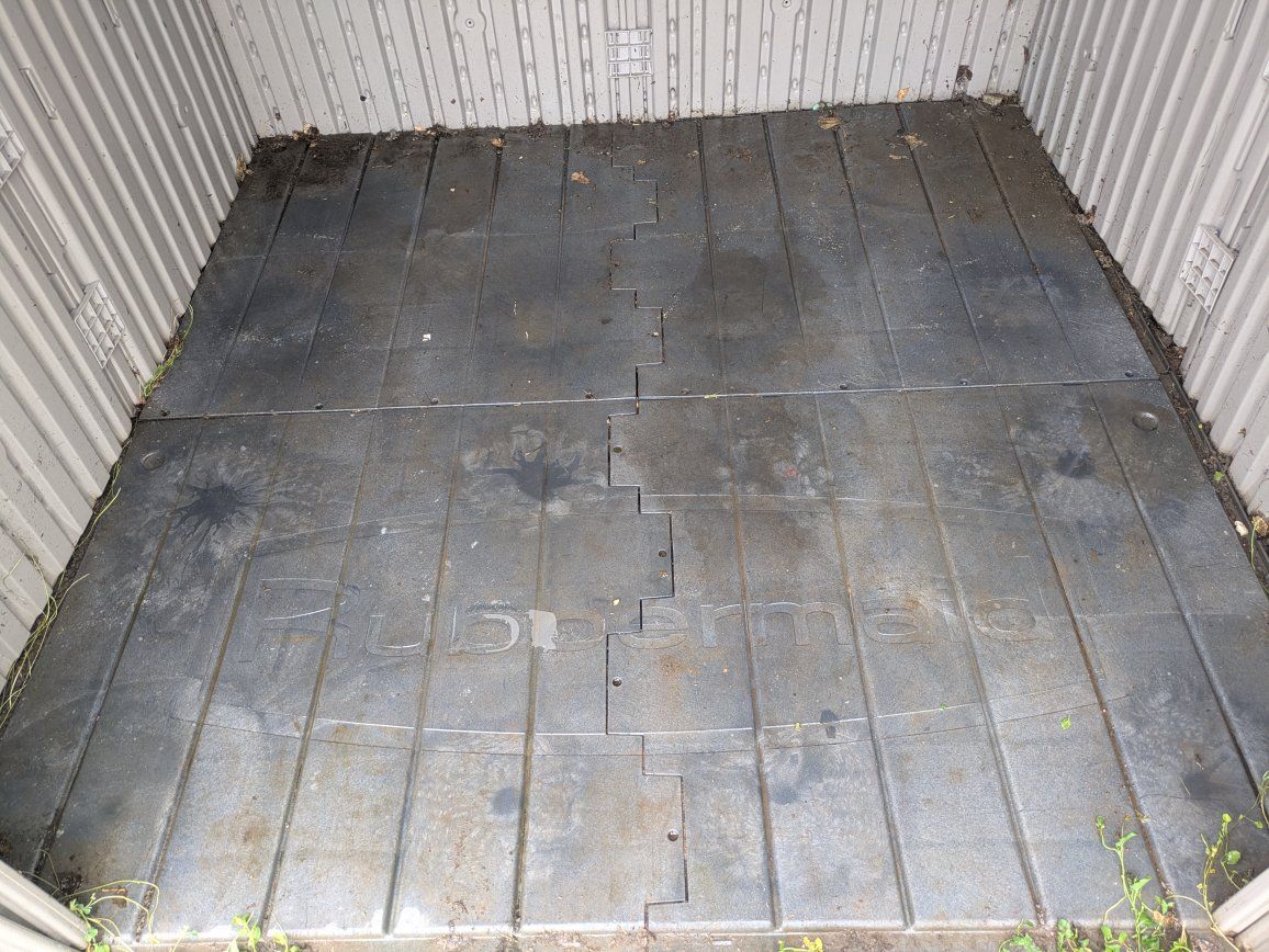 Main image 3