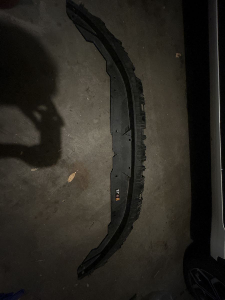 Kia Niro Radiator Cover Assembly