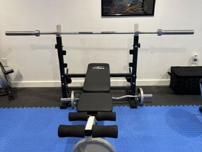 Weight Bench and weights