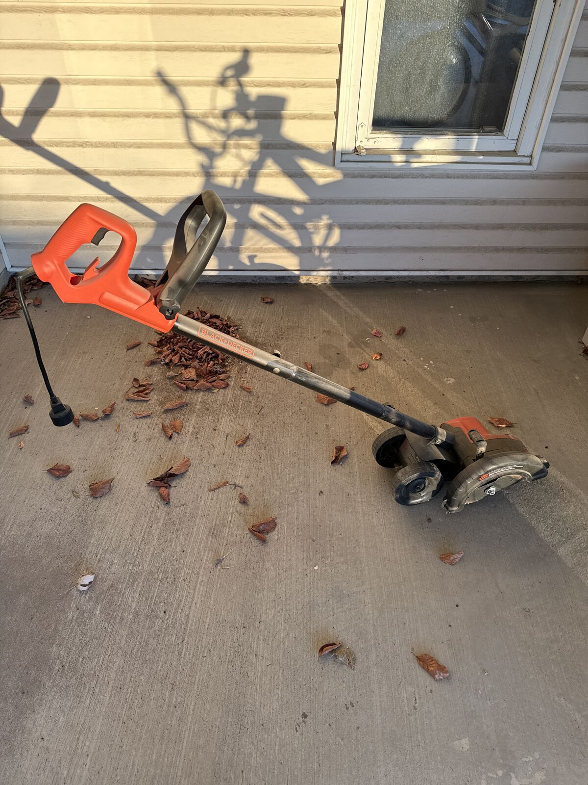 Black and Decker Electric Edger