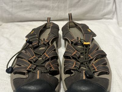 Keen Men’s Size 12 Brown/Orange Trim Wtrprf Sandal