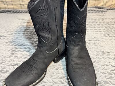 Men’s Size 12 Cowboy Boots