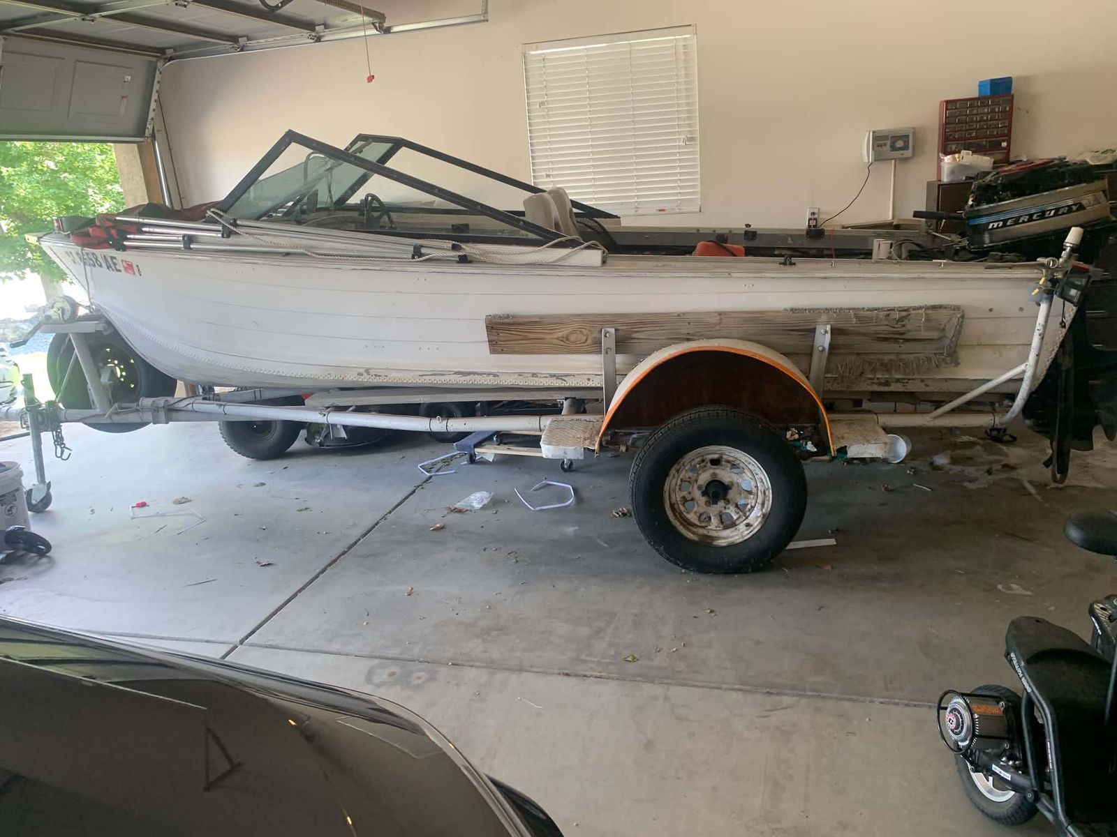 4 HP mercury 4 stroke trolling motor