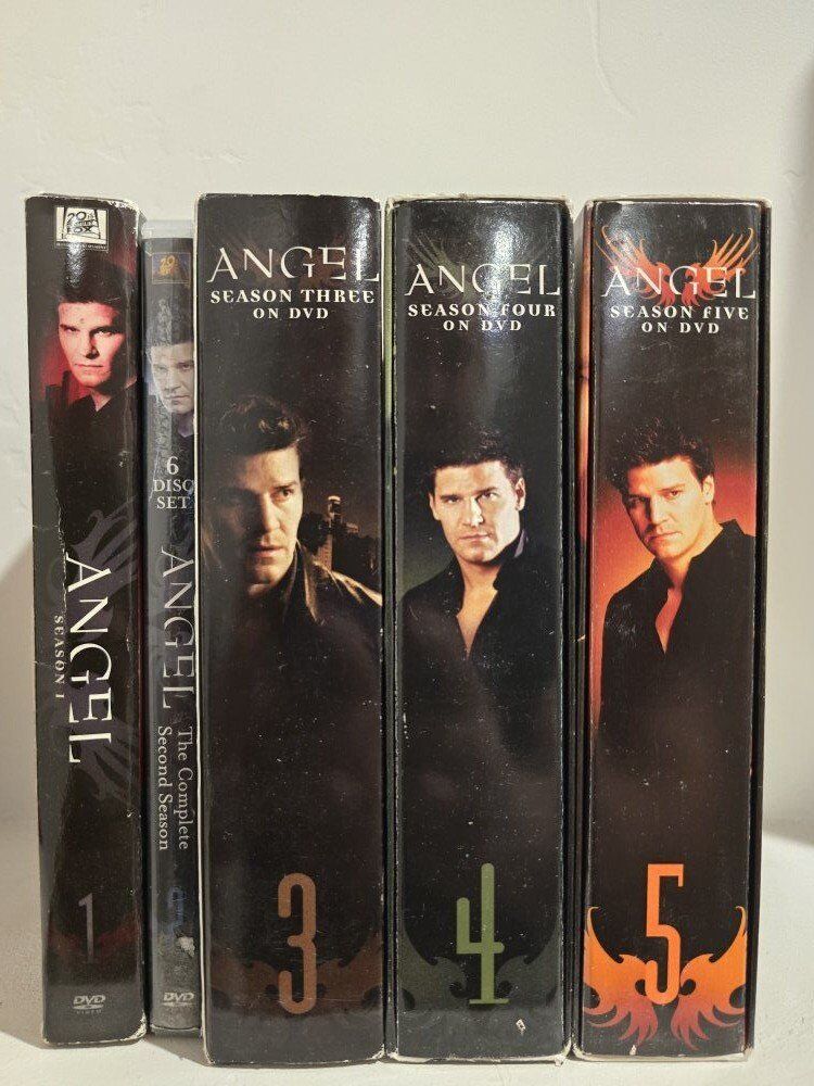Angel Comeplete Series, Seasons 1-5 DVDs