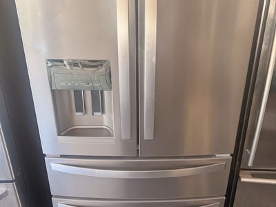 Whirlpool Stainless Steel French Door Refrigerator with Exterior Dispenser