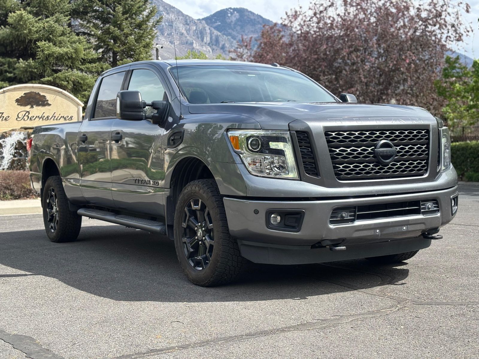 2018 Nissan Titan XD SL