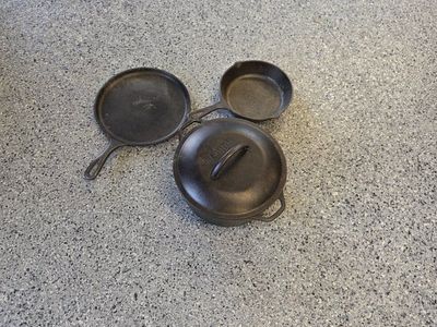 Lodge Cast Iron Cookware Set 3 Pieces Dutch Oven Griddle Skillet