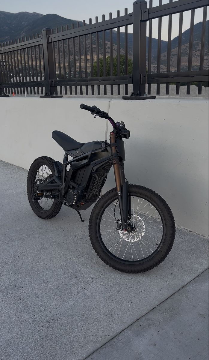 Talaria Sting with ULTRA BEE BRAKES AND PEDAL KIT / pegs  Electric Dirt Bike Black Off-Road E-Bike