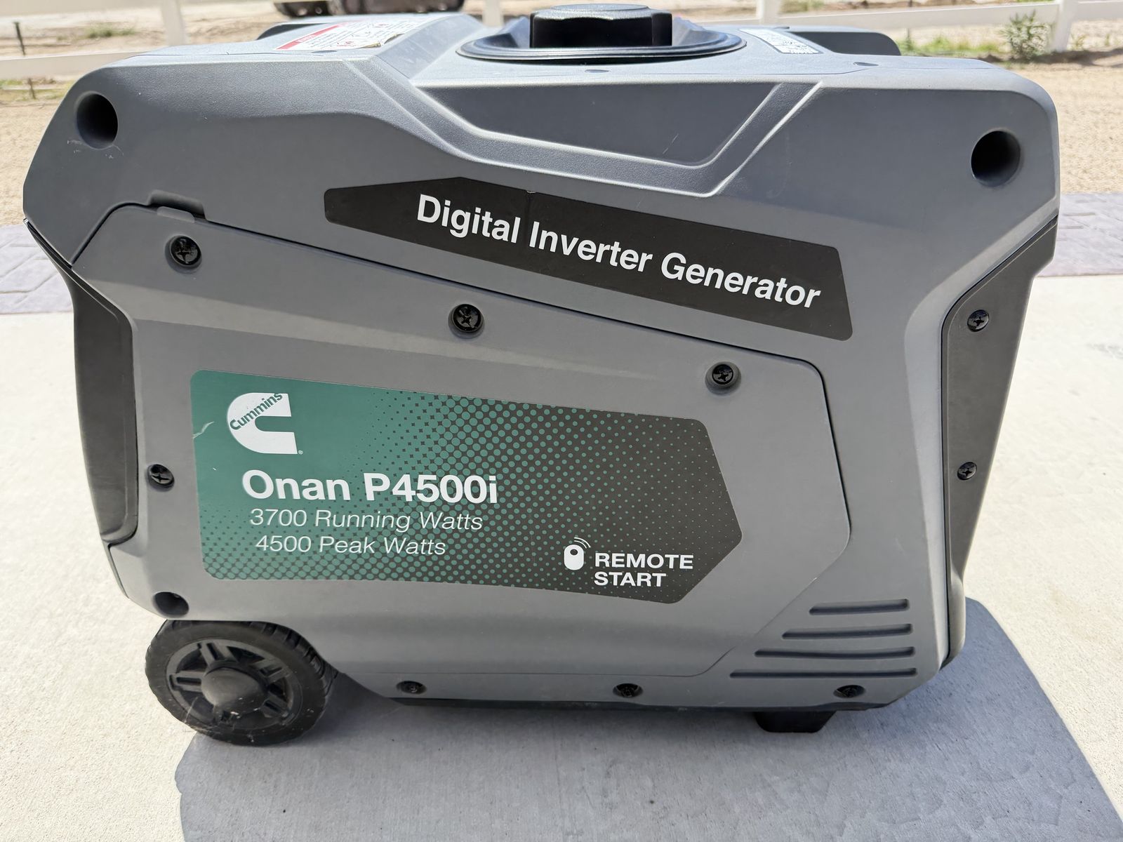 Cummins Onan P4500i Digital Inverter Generator 3700 Running / 4500 Peak Watts