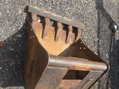 Tag 24" Mini Ex Bucket