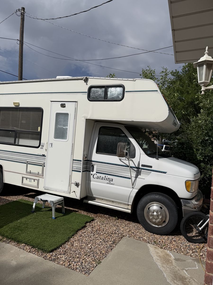 Coachmen Catalina Sport Class C Motorhome