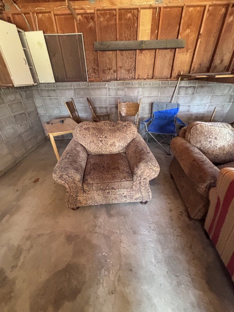 *PRICE DROP $50 TODAY*
Used Armchair and Ottoman Set - Patterned Fabric, Comfortable Seating