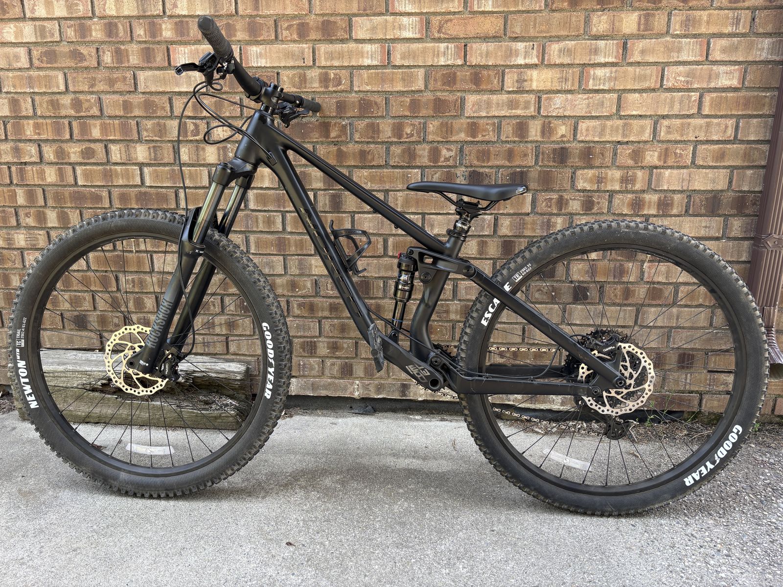 NORCO Fluid FS A4 Bike S size (black)