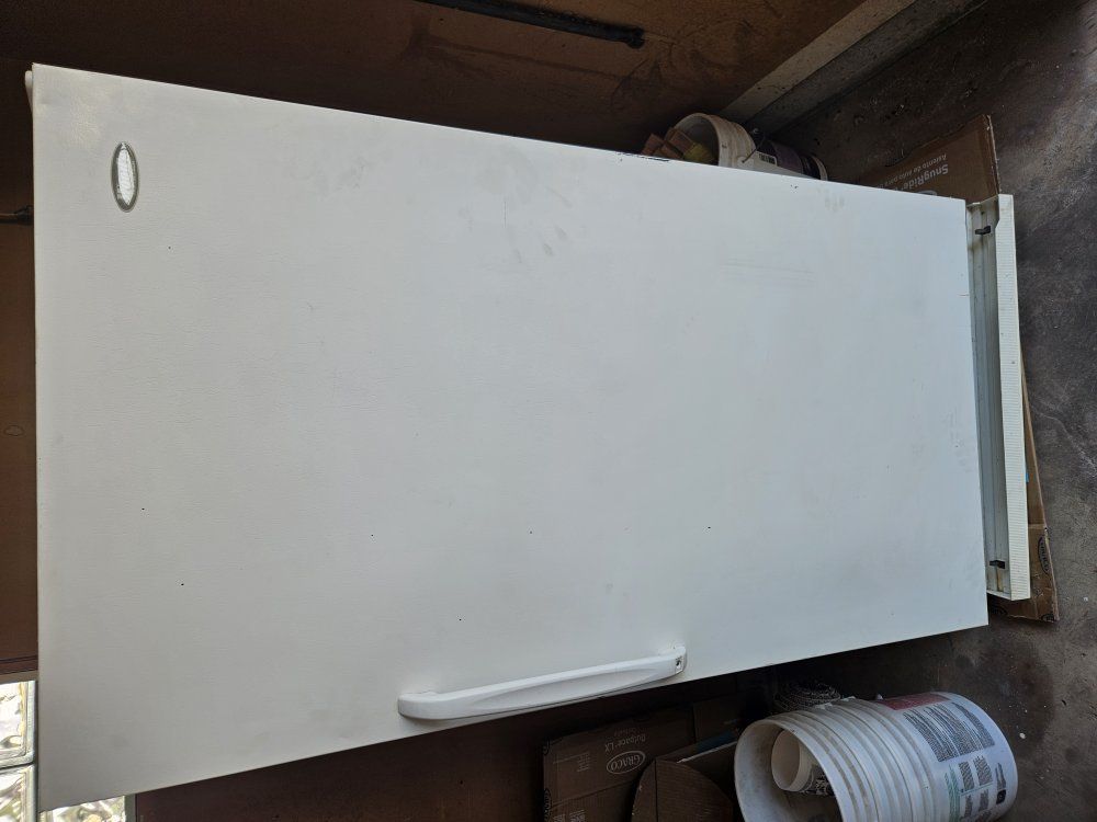 Stand Up Freezer
