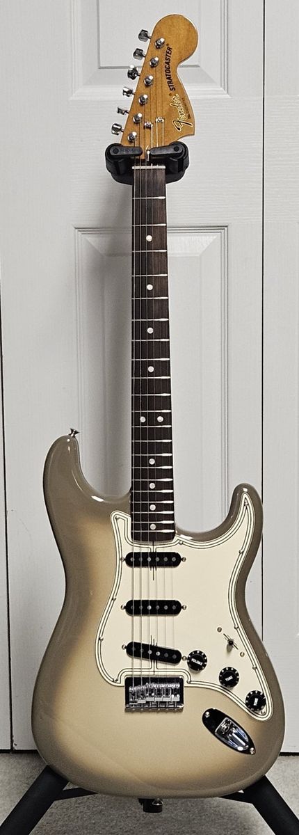 Fender Strat