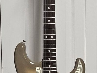 Fender Strat