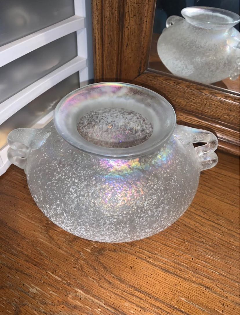 Seguso Italy Salvo Corroso Ribbon Handled Vase