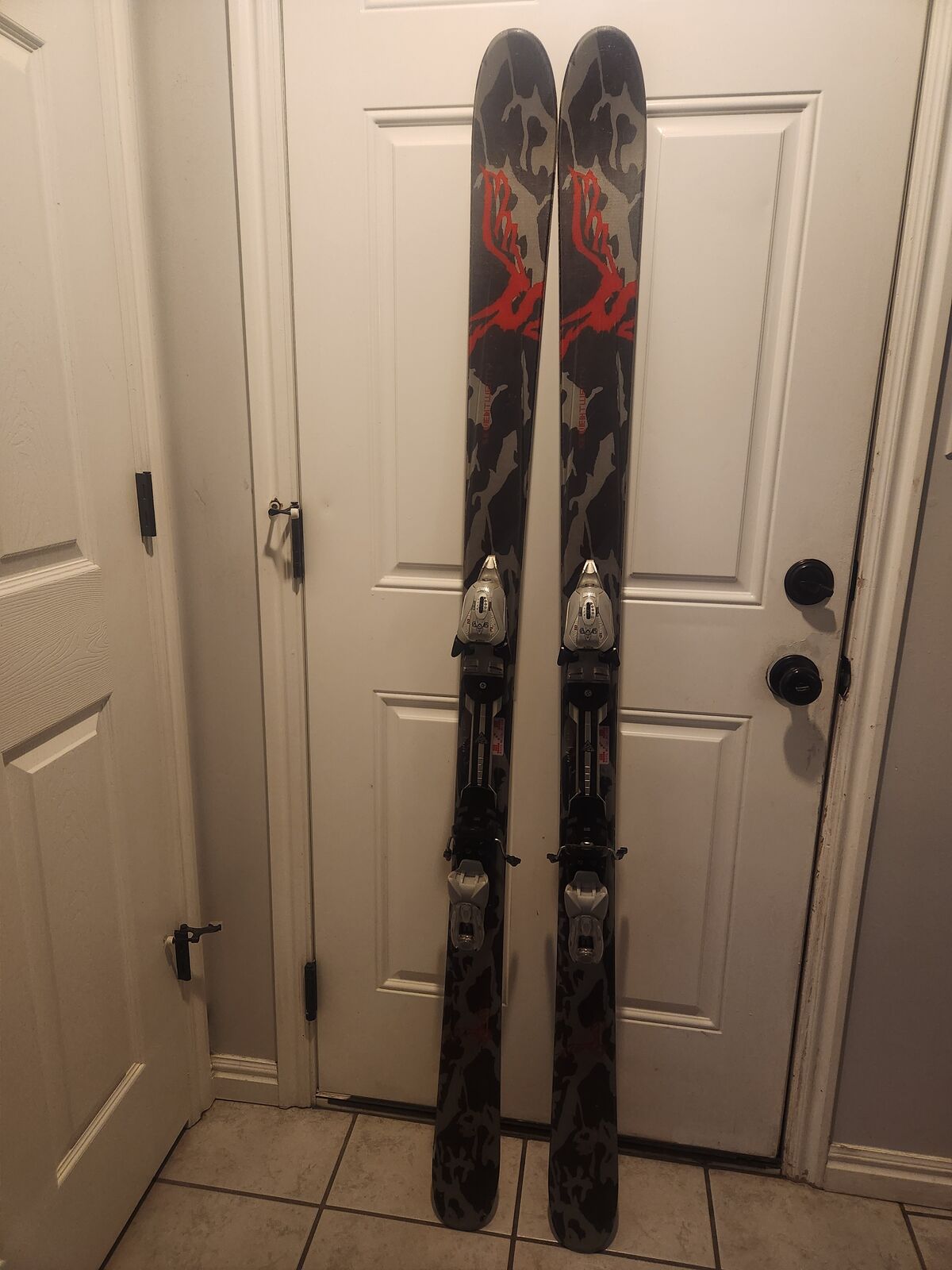 Salomon twin tip 171 skis