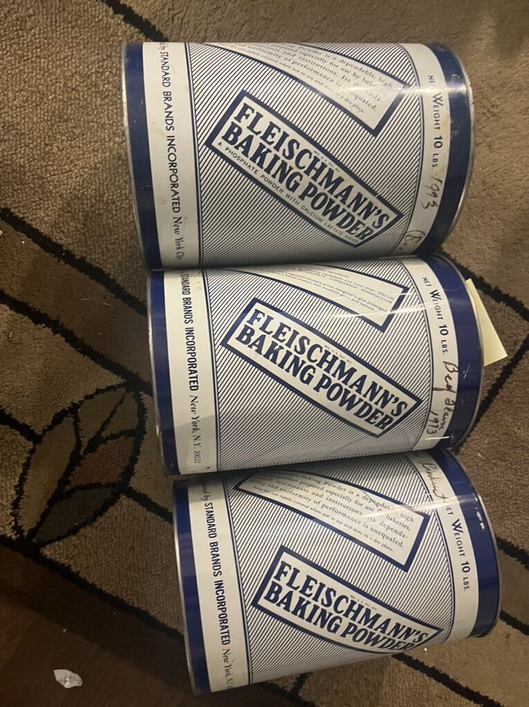 Vintage Baking Soda Tins