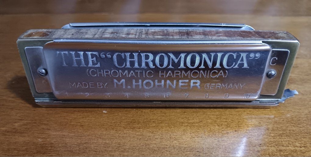 Vintage M. Hohner Chromonica 260 chromatic harmoni