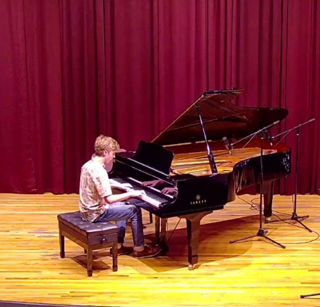 Piano lessons at your home.