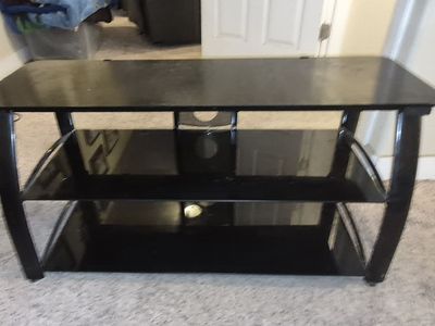 3 tier tempered glass entertainment stand