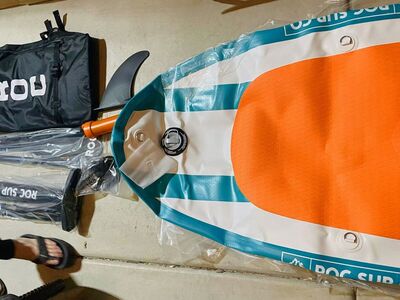 brand new in box Paddle Board with seat