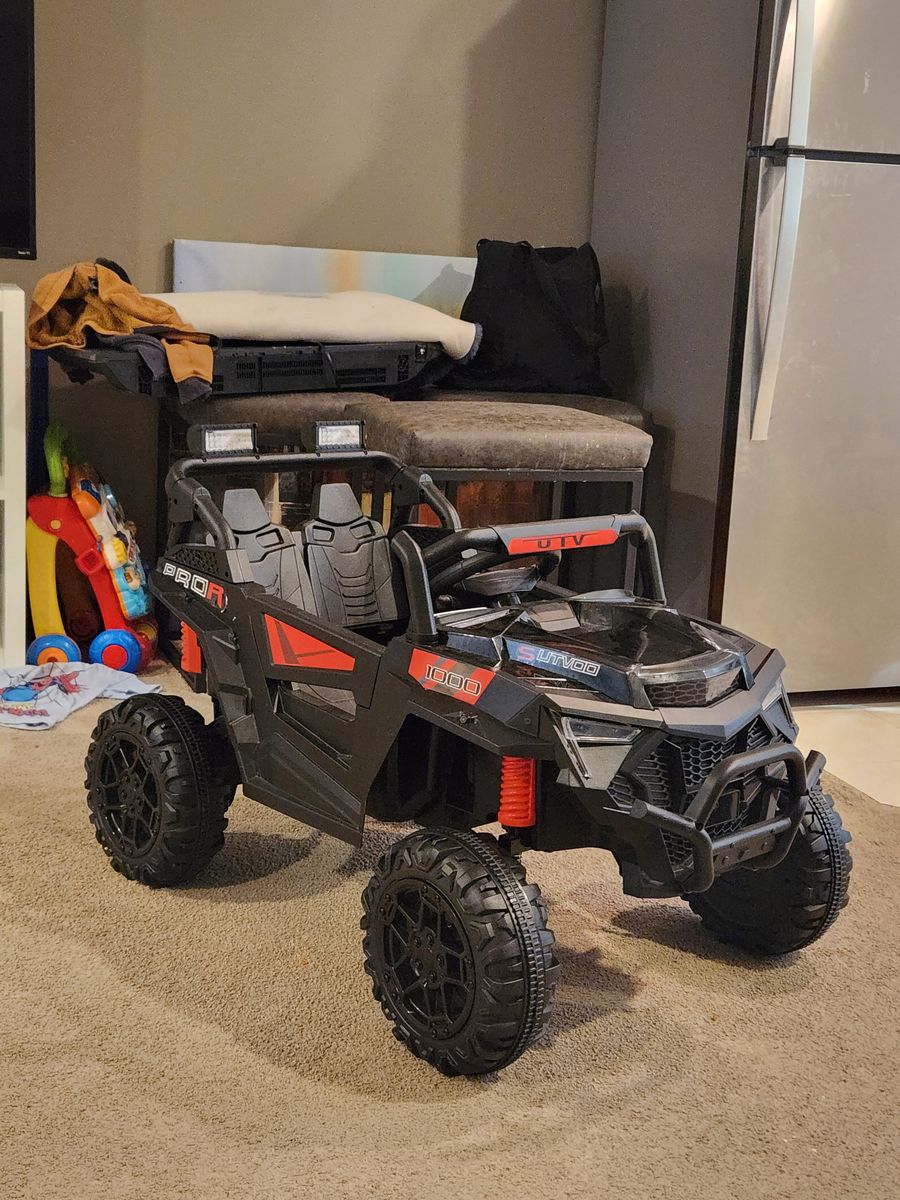 Parent control 4 wheel lock kids car