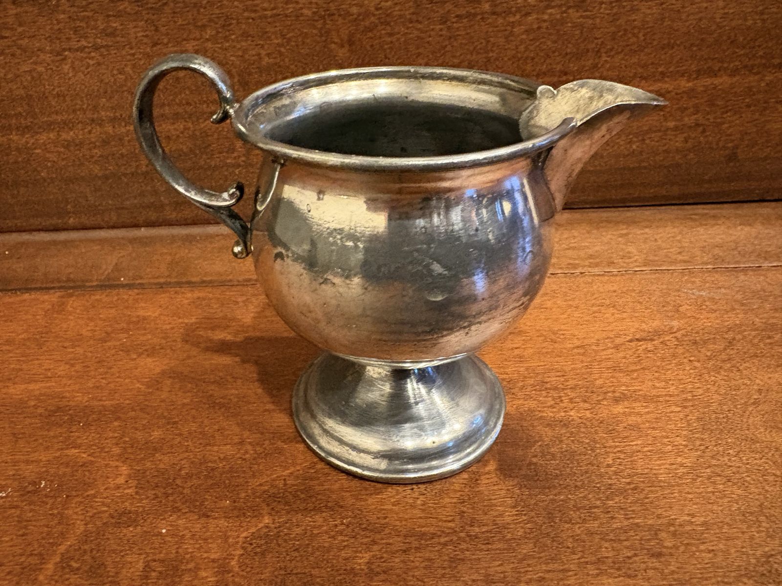 Main image 2