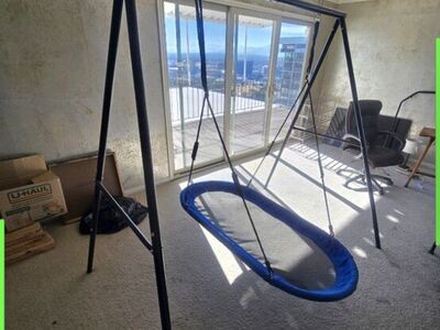 Indoor/Outdoor Kids Nest Swing w/ Heavy-Duty Metal