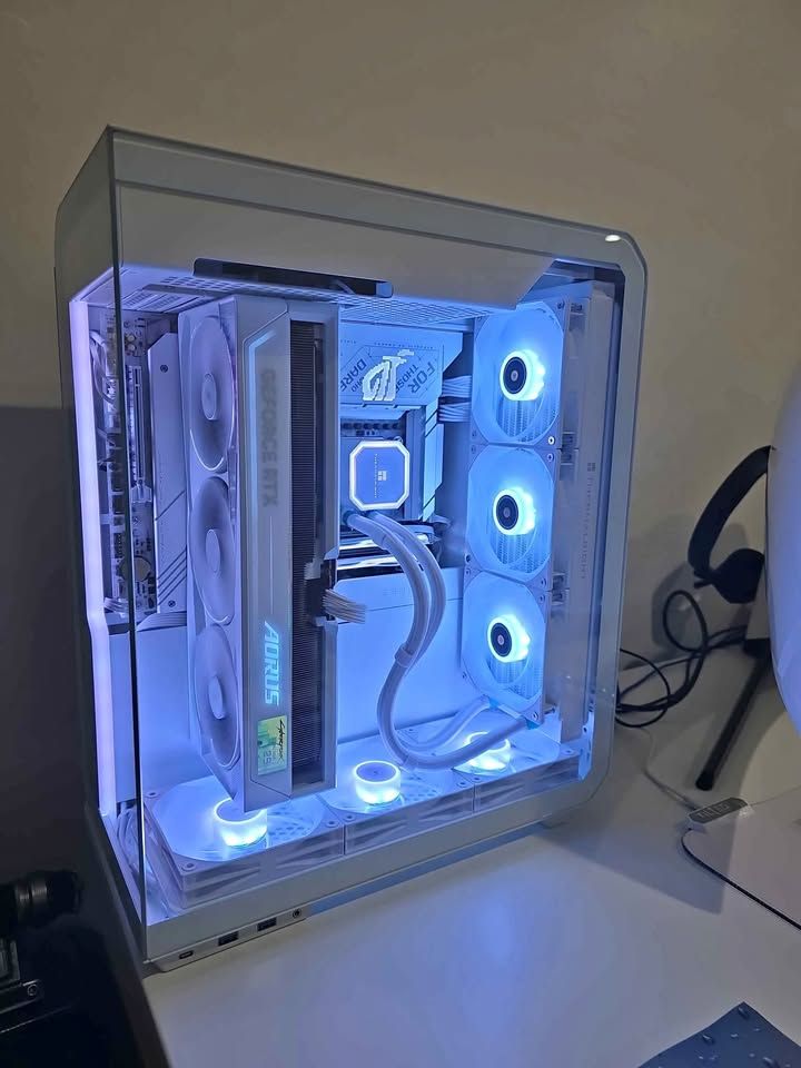 RTX 5090 and Ryzen 7 9800x3d