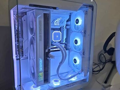 RTX 5090 and Ryzen 7 9800x3d