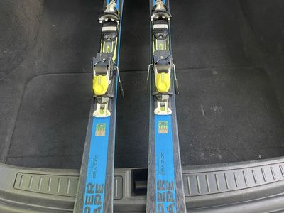 Head Supershape ERA 3.0 S Skis 170cm with Bindings - Men's Carving Skis