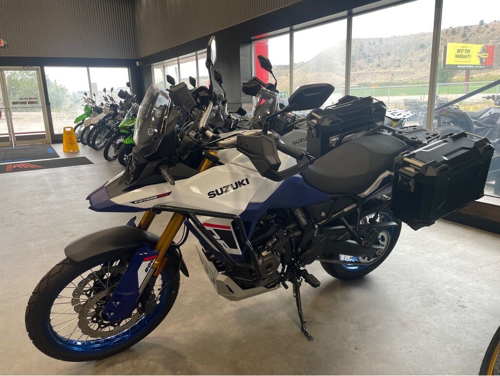 2025 Suzuki V-Strom 800DE Adventure