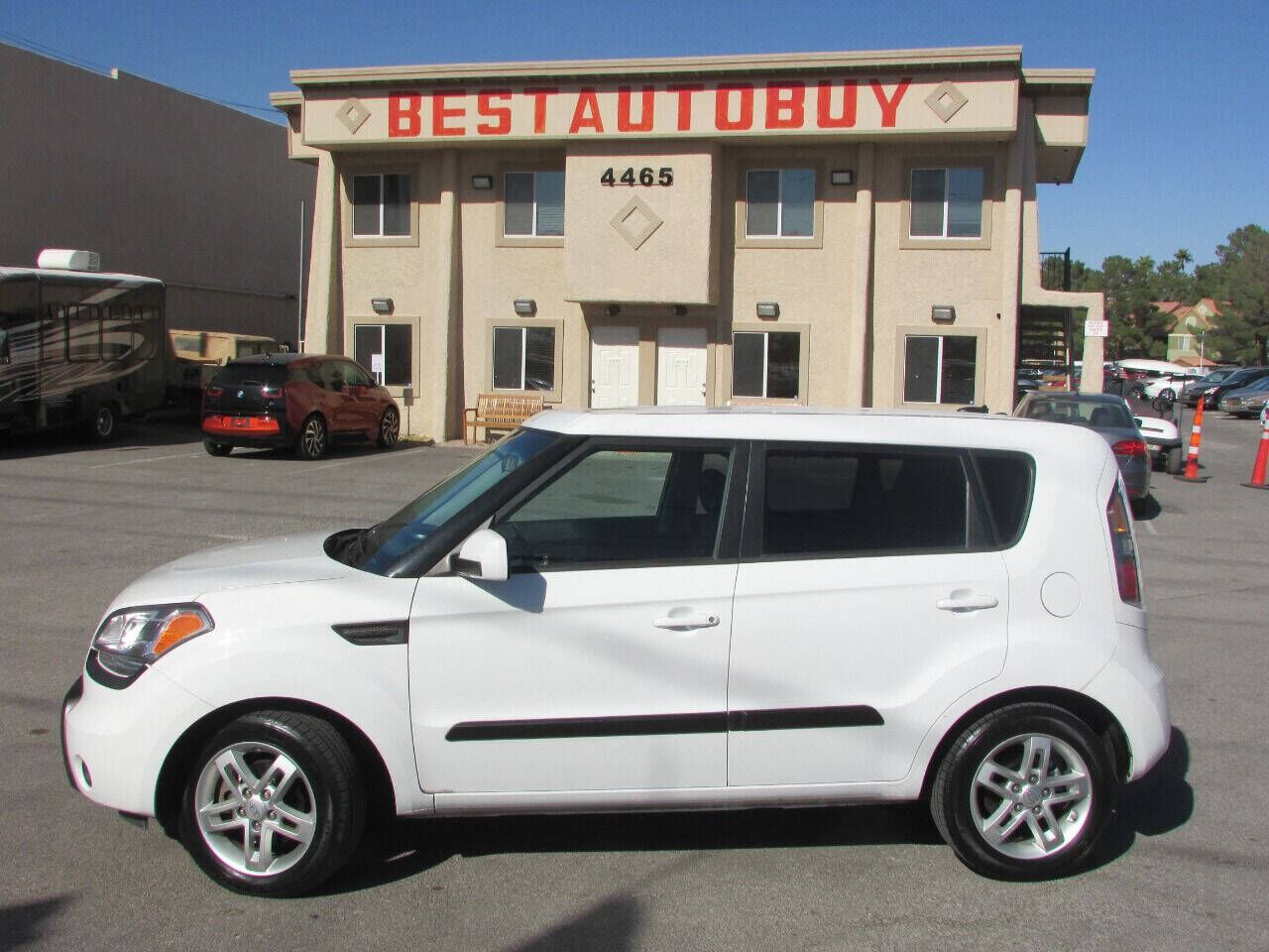 2011 KIA SOUL +
