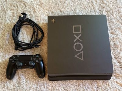Sony Playstation 4 (PS4) Slim 1TB (Speacial Edition)