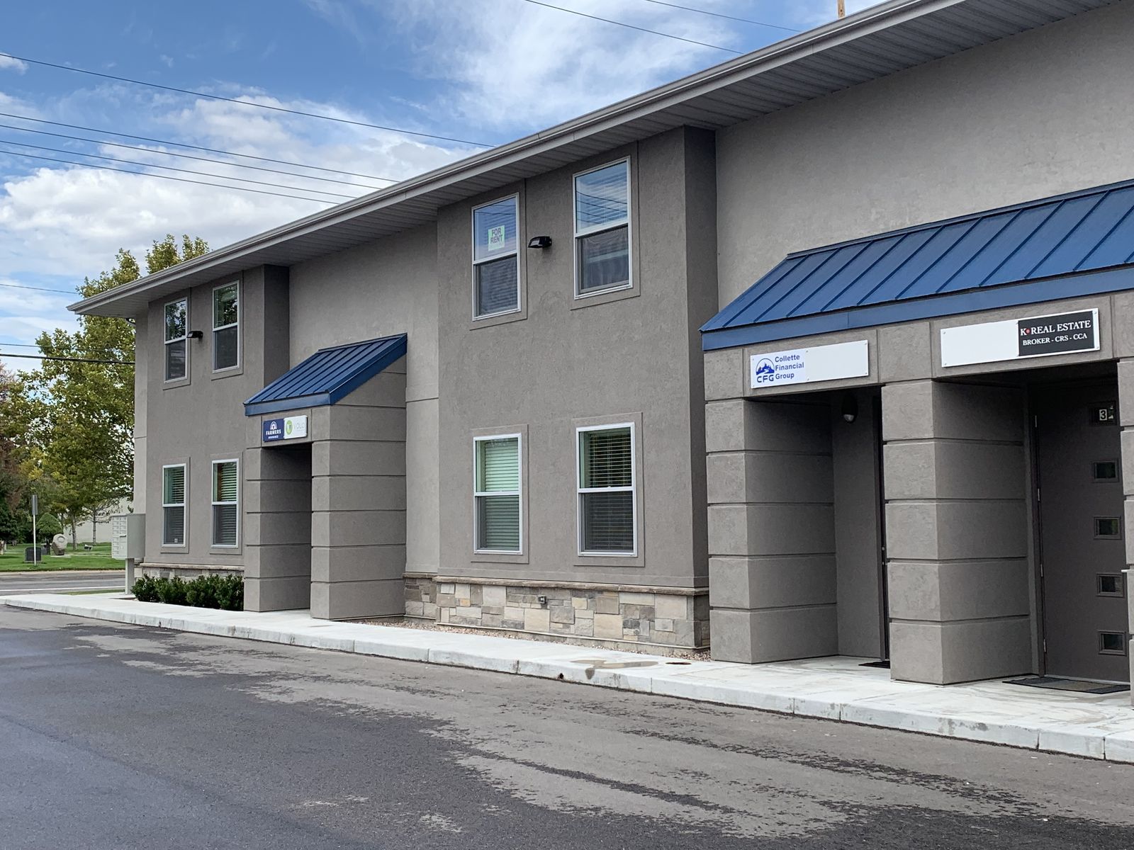 5411 S Vine Street, Upper Unit for rent