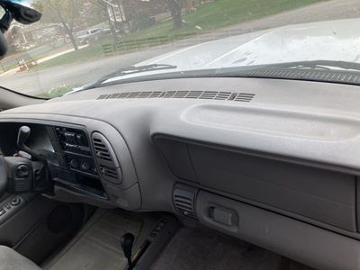 1999 Chevrolet Suburban 1500 LS