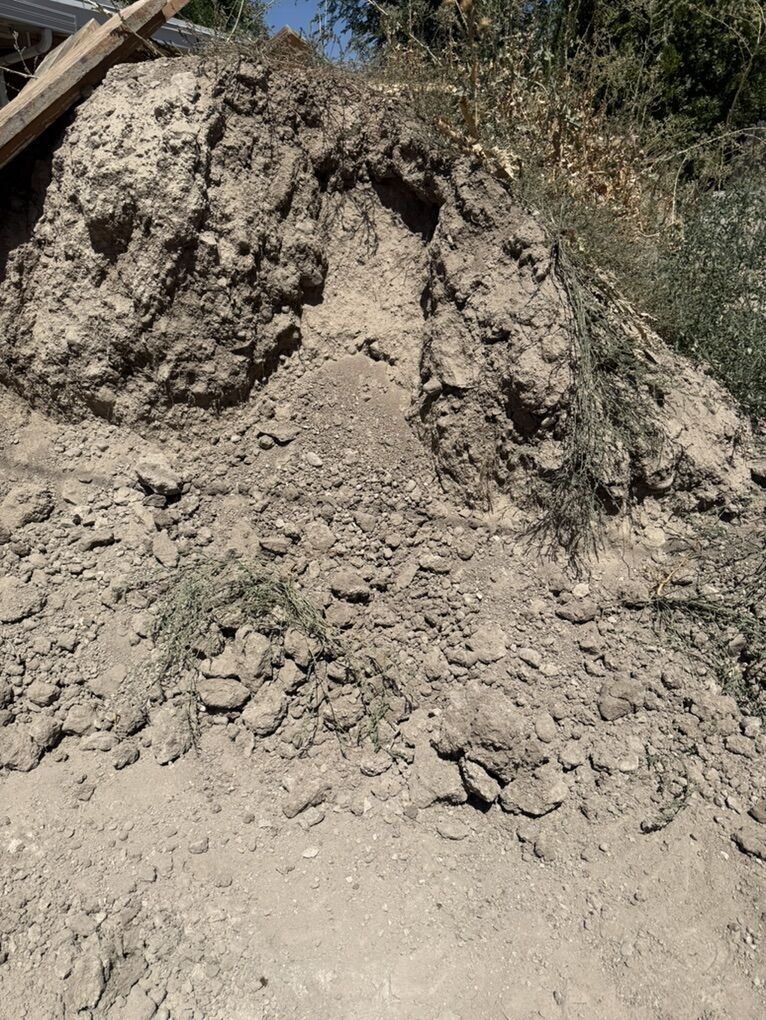 Free Dirt In Orem Near University Mall.