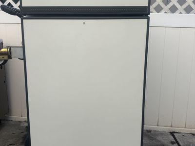 Danby Propane Refrigerator Top-Freezer White Off-Grid Refrigerator