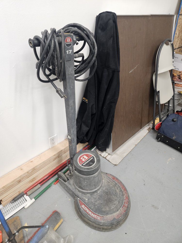 Main image 2