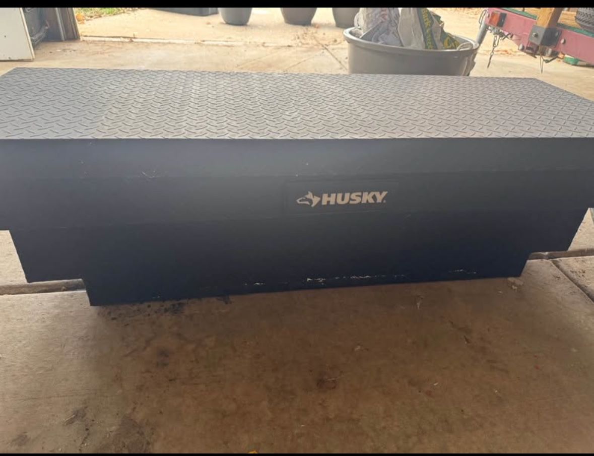 Husky 102102-53-01 Crossbed Truck Tool Box - Black, 61.86" L, 7.0 cu. ft. Storage