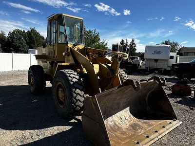 1984 Caterpillar 926 Wheel Loader - Runs Great, New Parts, Minor Leak, w/ Forks