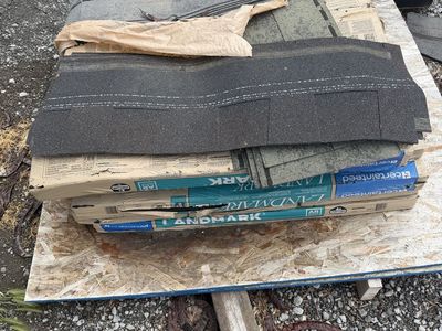 Black walnut certainteed landmark roof shingles