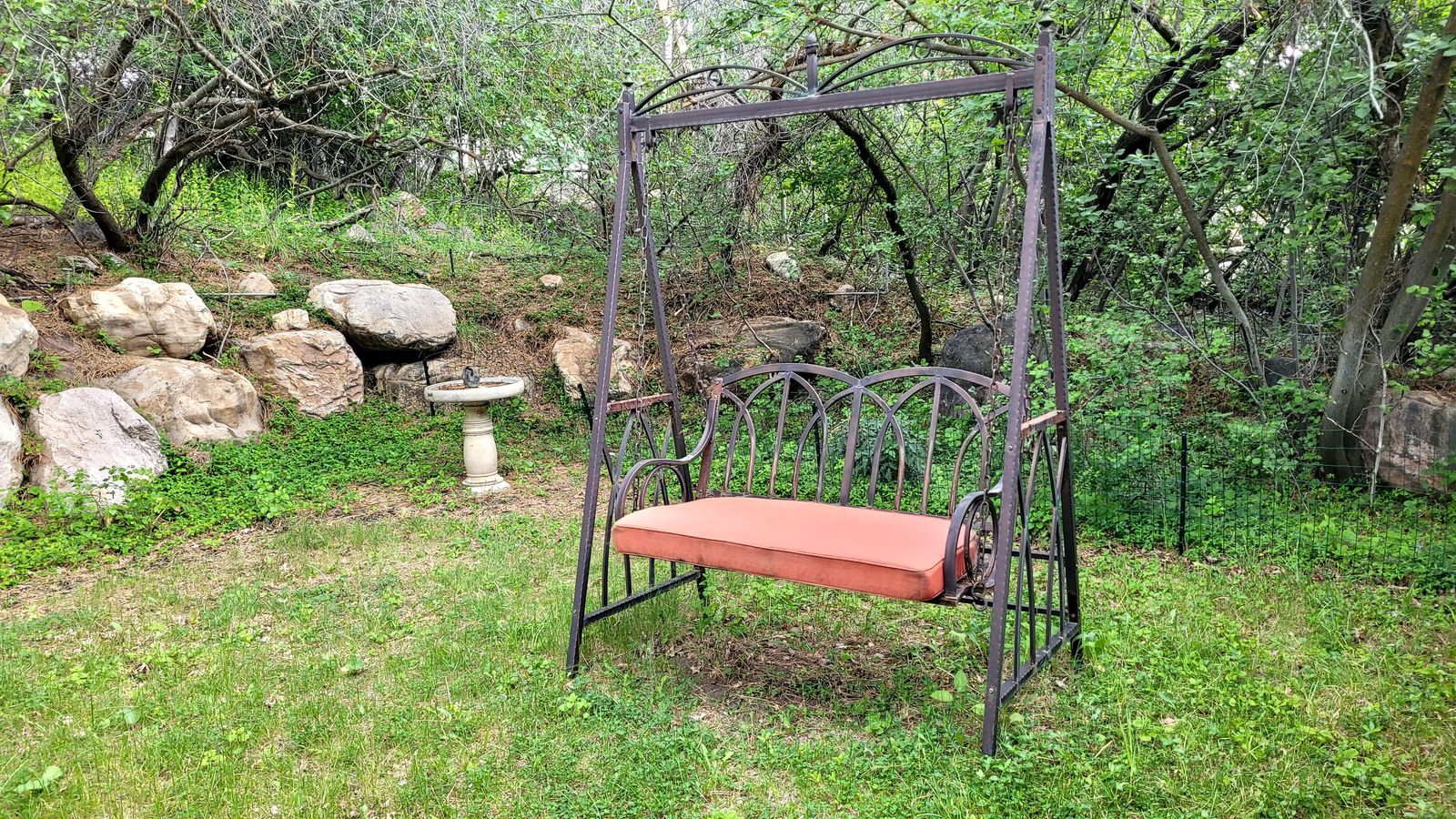 Main image 3