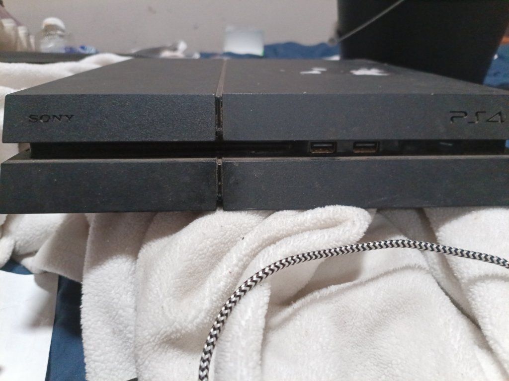 Sony PlayStation 4 PS4 Console Black Bundle with Controller and Power Cable