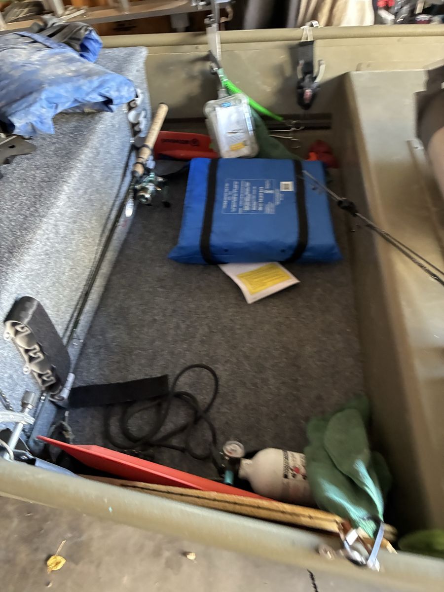 Main image 3