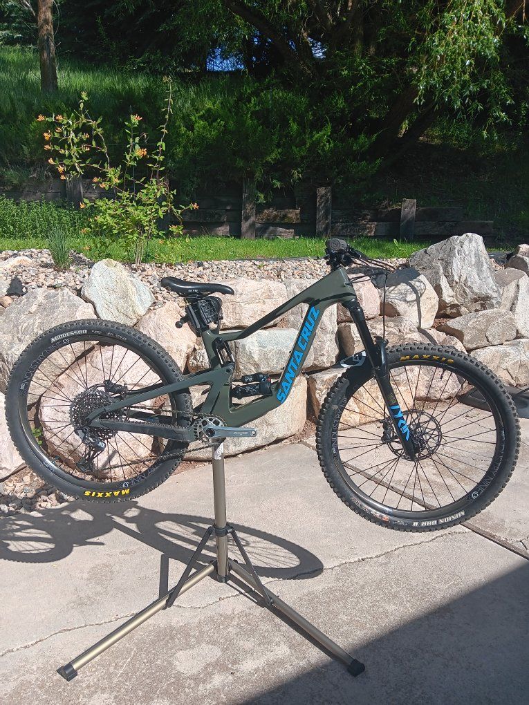 Santa Cruz Bronson C V4 (XS)