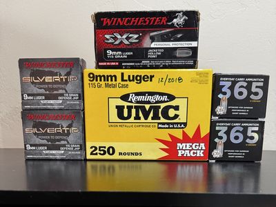 Lot of 9mm Ammo