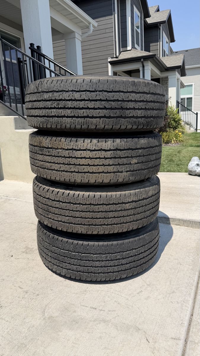 275/70R18 Firestone Transforce HT load E